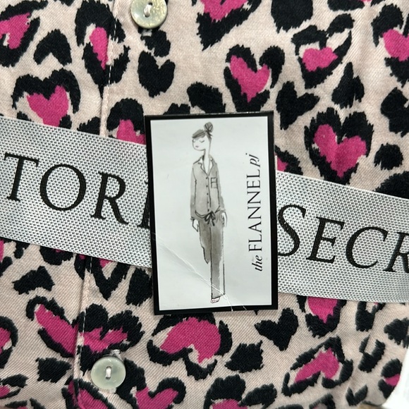 Victoria’s Secret The Flannel PJ set - Picture 2 of 2